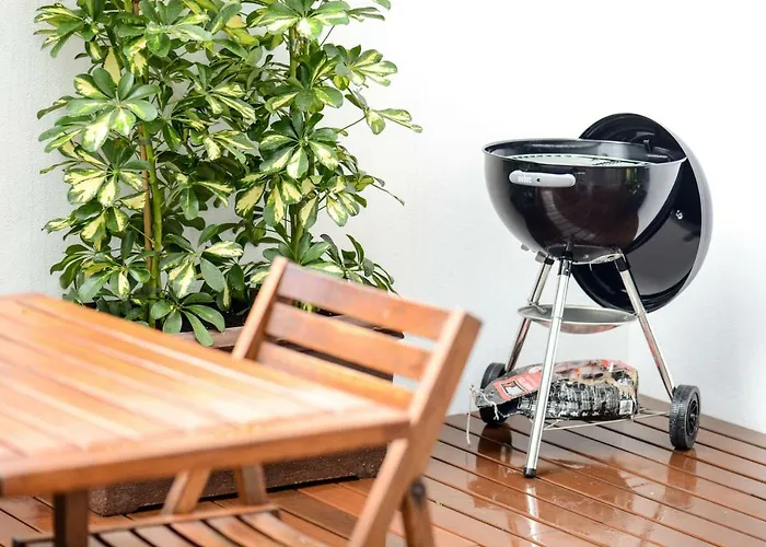 By The Sea With Large Private Terrace 마토지뉴스