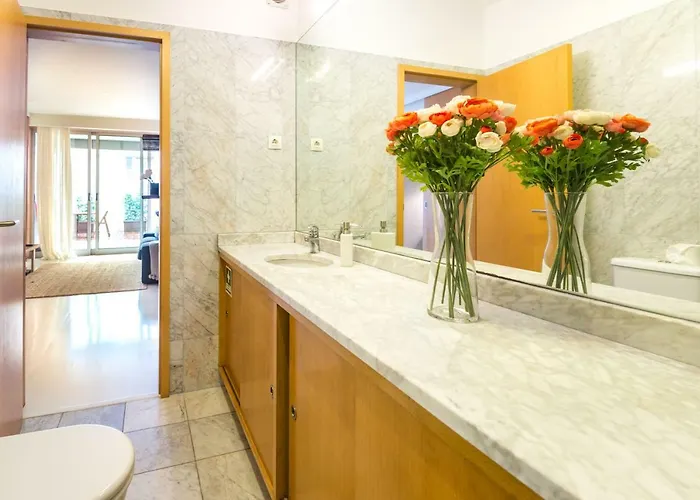 By The Sea With Large Private Terrace * 마토지뉴스